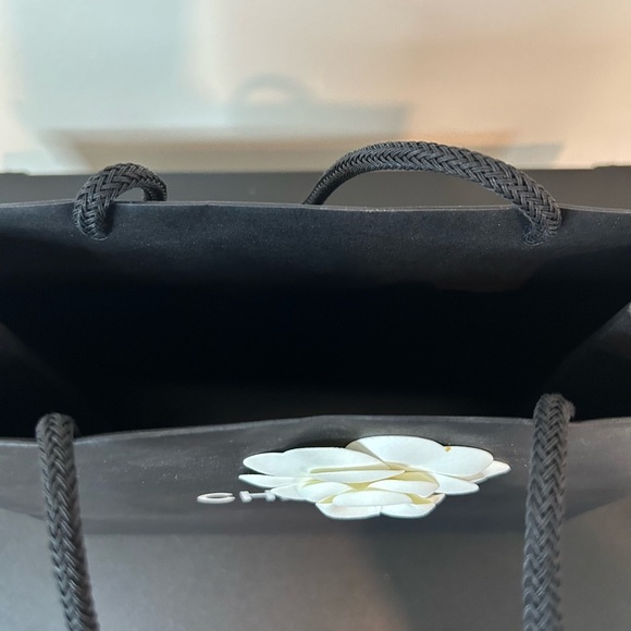 Chanel gift bag small size - Picture 7 of 9